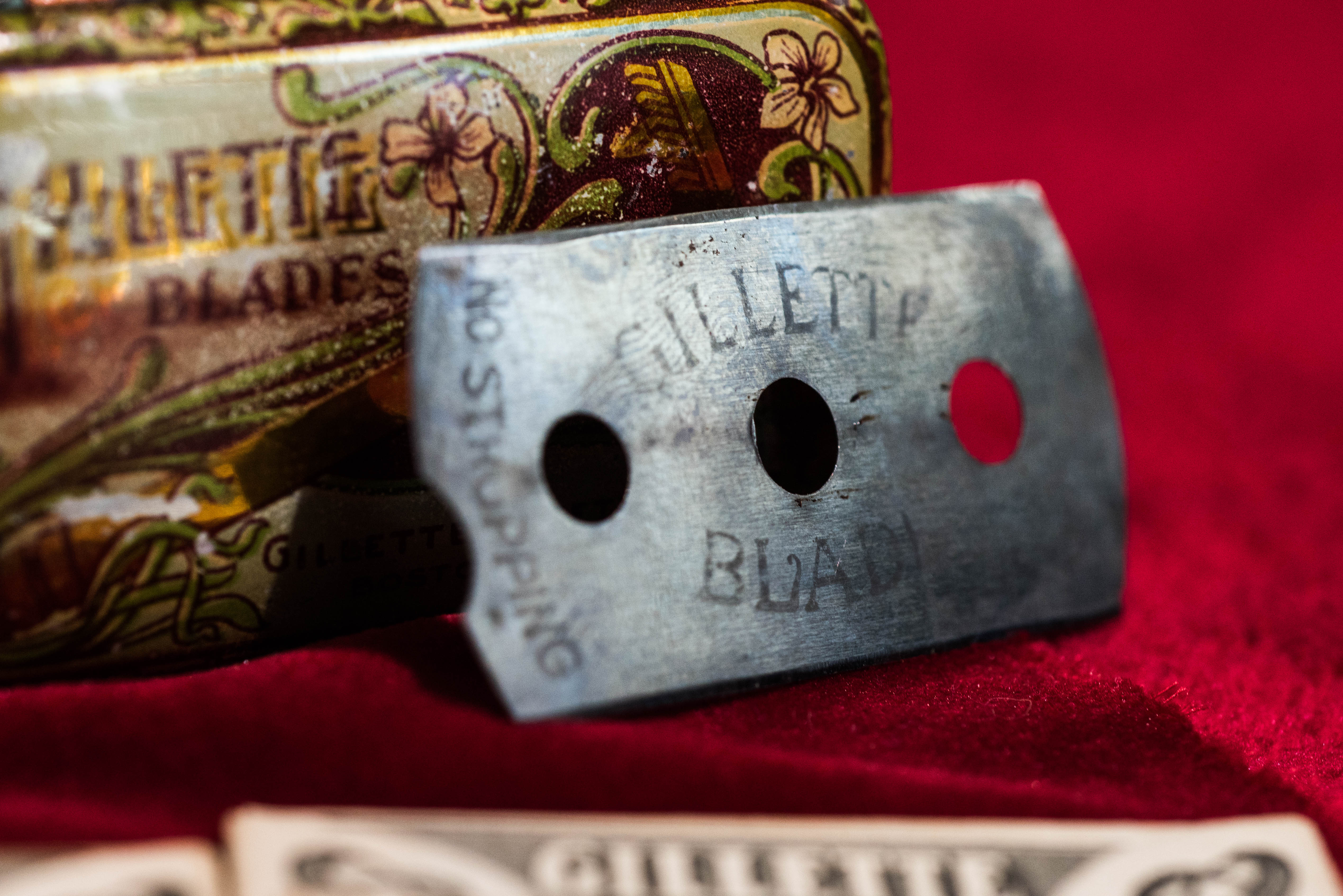Early Gillette Razor Blades – The Early Gillette Double Ring Safety ...